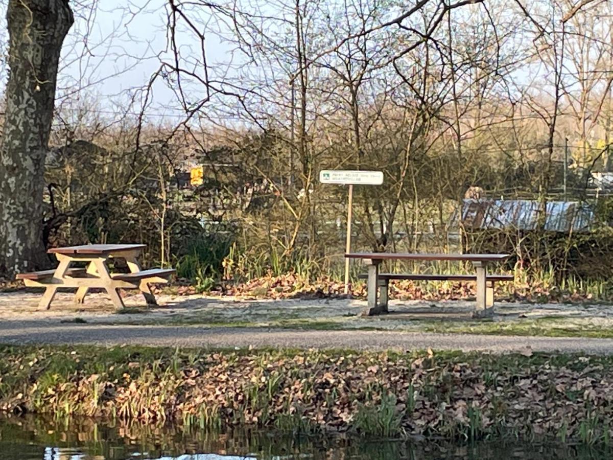 Gite Le Bois De Montpouillan Марманд Екстериор снимка