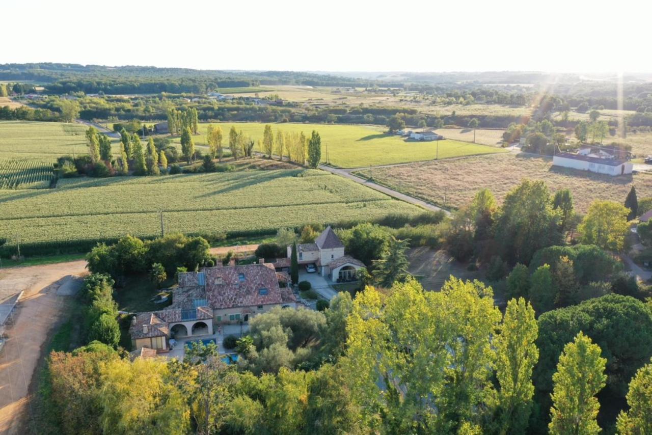Gite Le Bois De Montpouillan Марманд Екстериор снимка